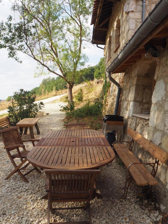 Grand Gite Les Cabanes De Fallot Pour 19 Personnes - Piscine Naturelle L'isle-Bouzon Екстериор снимка